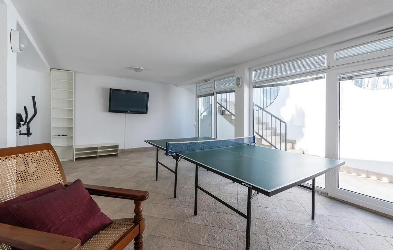 Casa Lungomare Hotel Umag Guest house